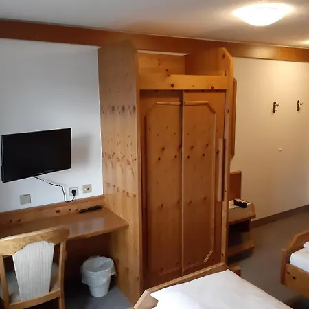 Pensjonat Braeuhotel Steig 3*